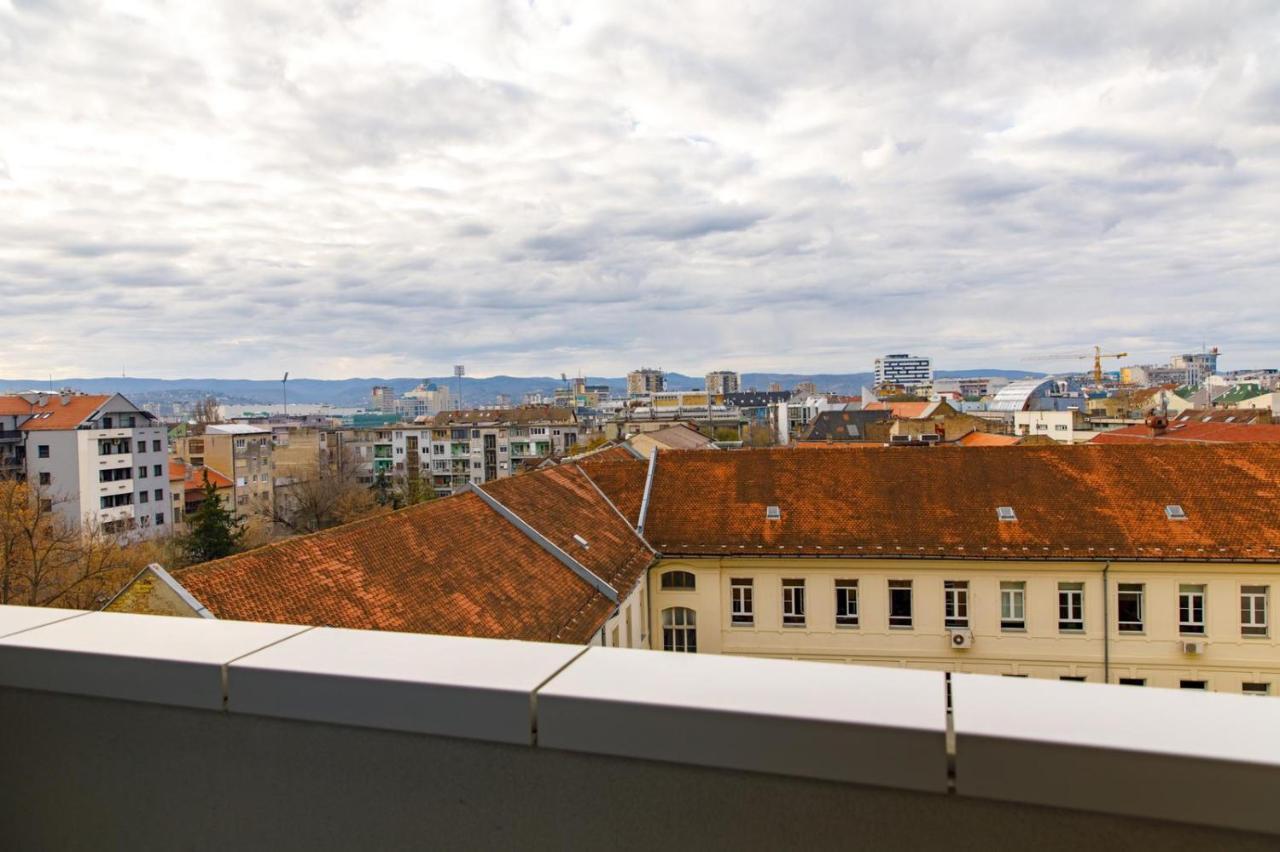 Dali Apartments Pupin Palace Novi Sad Exterior photo